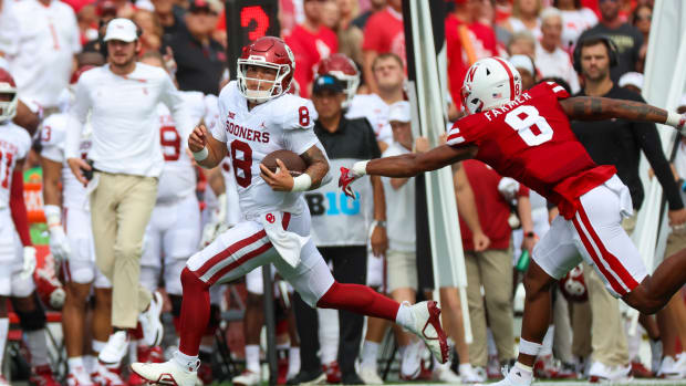 Dillon Gabriel TD run vs Myles Farmer 2022 Nebraska Oklahoma football